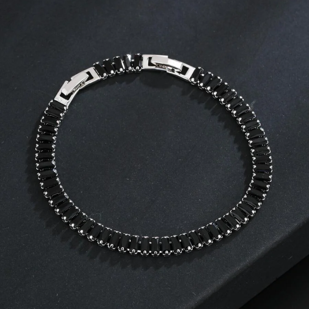 Noir – Elegant Sort Armbånd